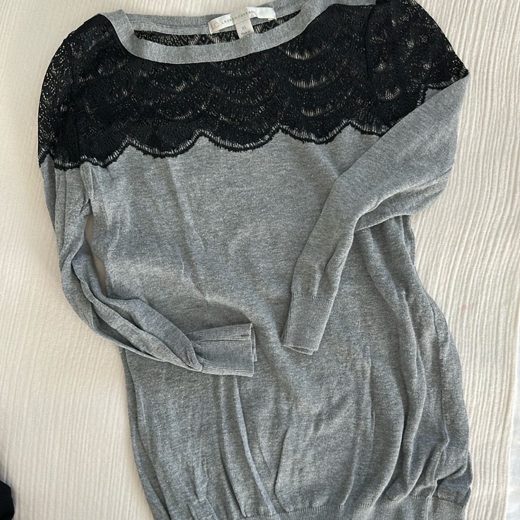 Lightweight Sweater With Feminine Lace Detail